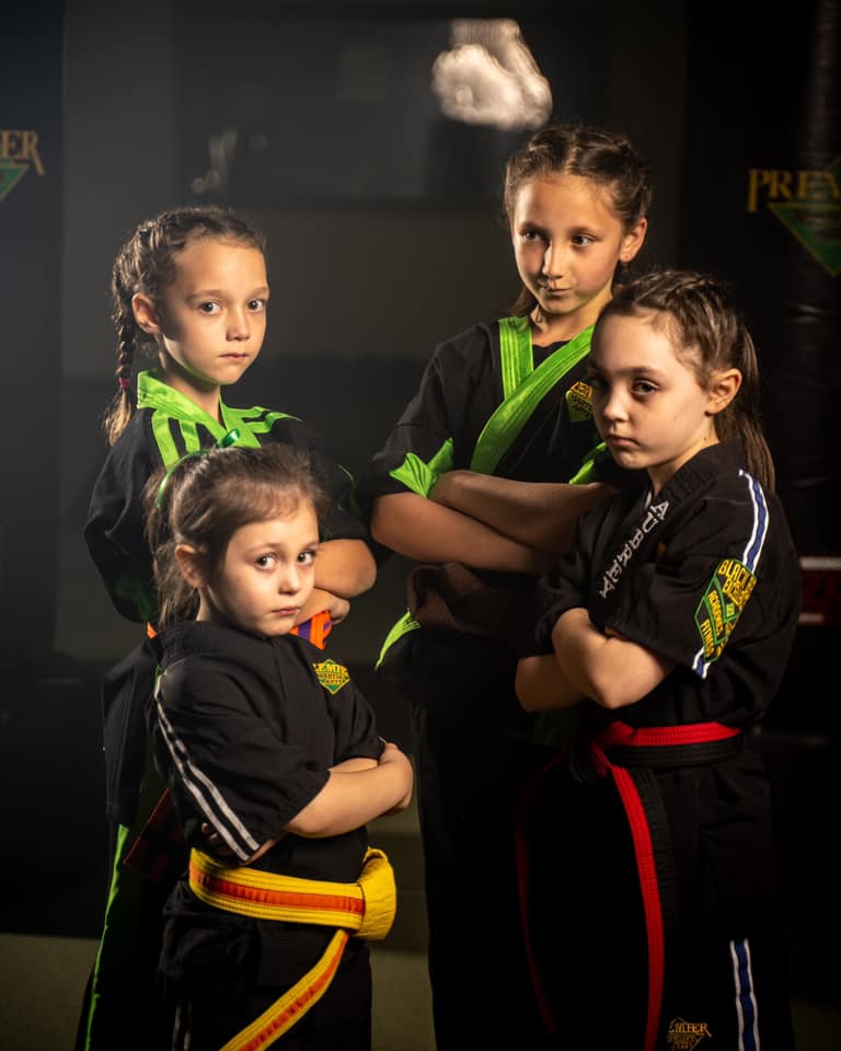 4 sisters all taking part in martial arts together in Chelmsford